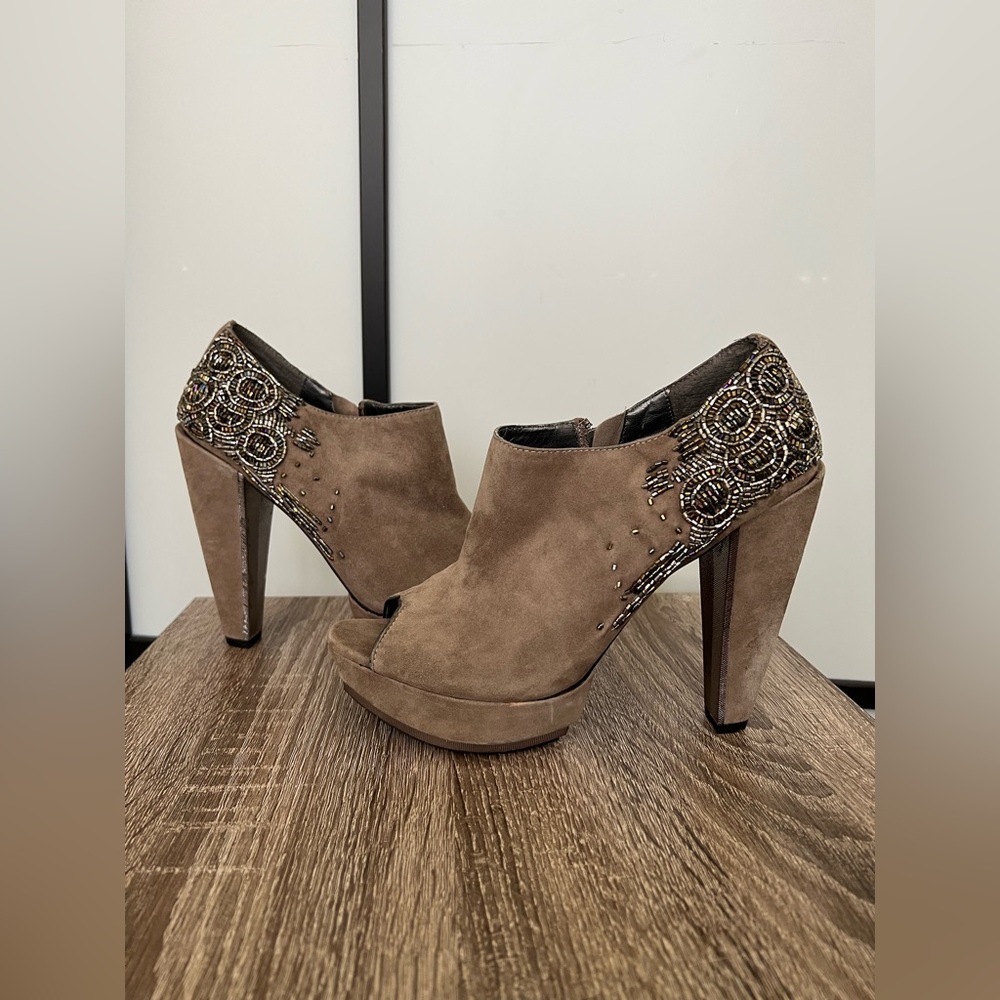 Sam Edelman Una Open Peep Toe Ankle Booties 9.5 Suede Taupe Heels
